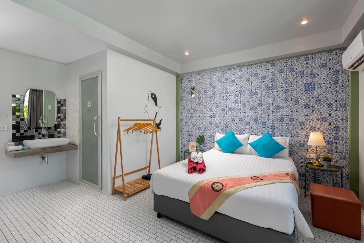 Hip Hostel - Sha Plus Patong Екстериор снимка